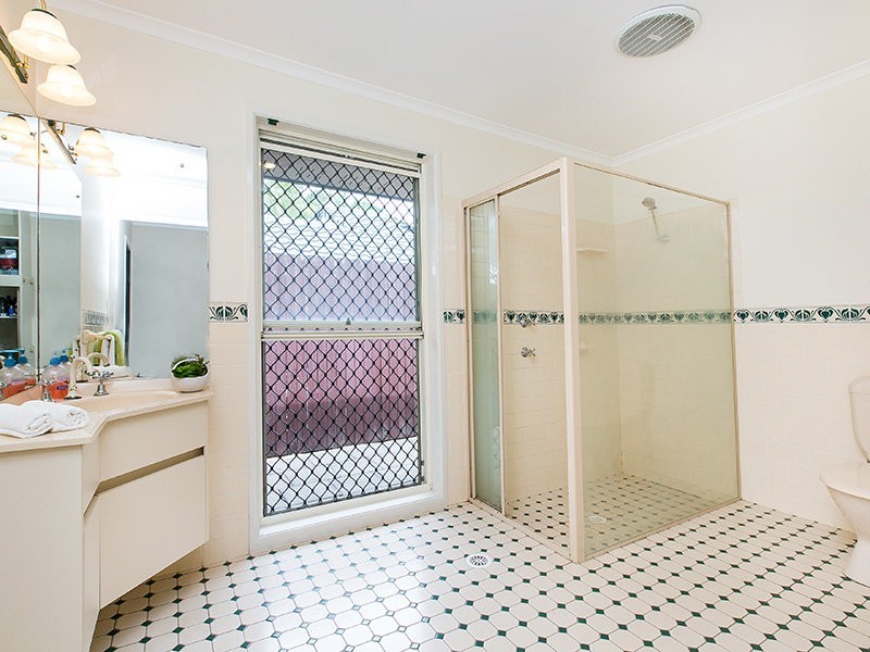 21 Maidenhair Place, Calamvale QLD 4116