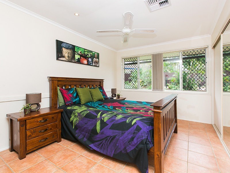 21 Maidenhair Place, Calamvale QLD 4116