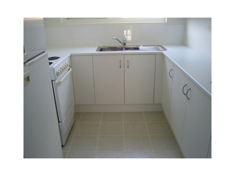 2/16 Blamey Street, Kelvin Grove QLD 4059