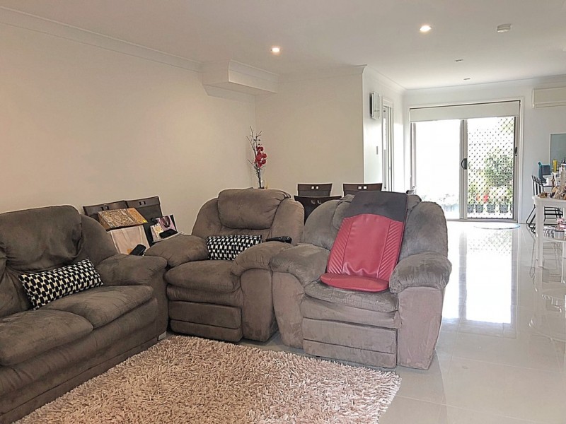 19/30 Girraween Crescent, Parkinson QLD 4115