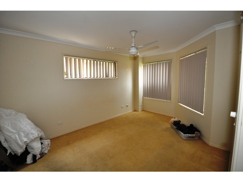 14/9 Pamela Place, Kenmore Hills QLD 4069