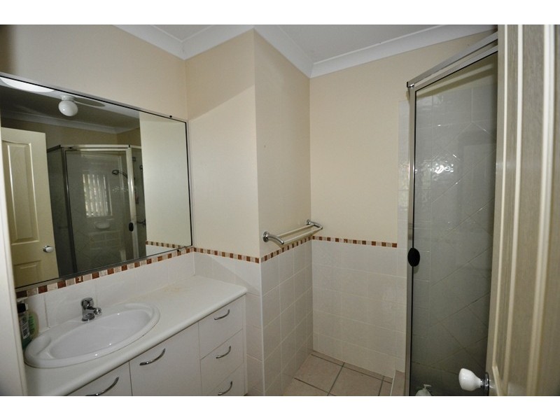 14/9 Pamela Place, Kenmore Hills QLD 4069