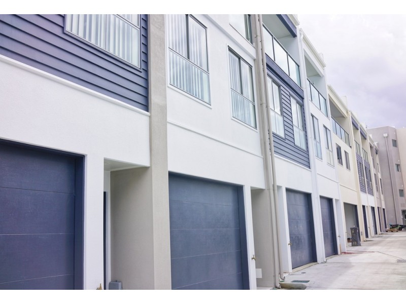 84 The Promenade, Springfield Lakes QLD 4300
