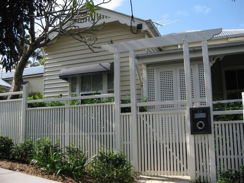 48 Sixth Avenue, Windsor QLD 4030