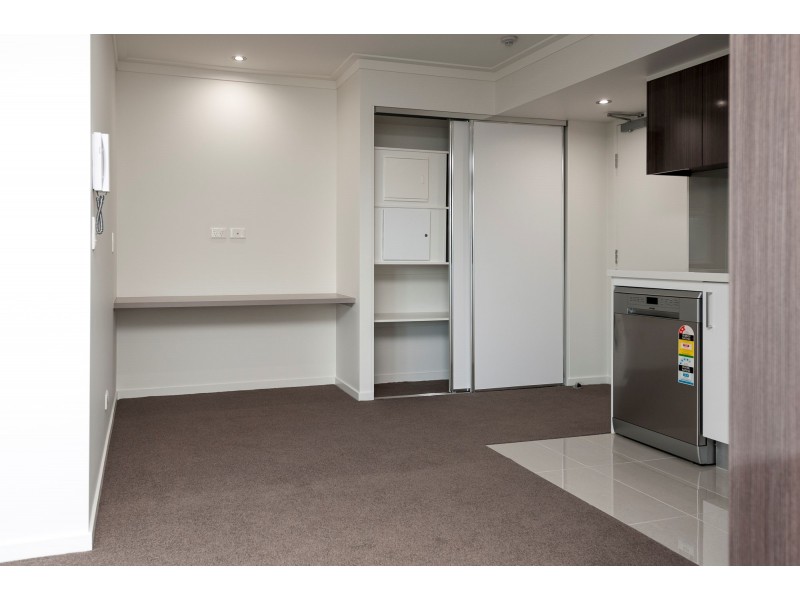 301/35 McDougall Street, Milton QLD 4064