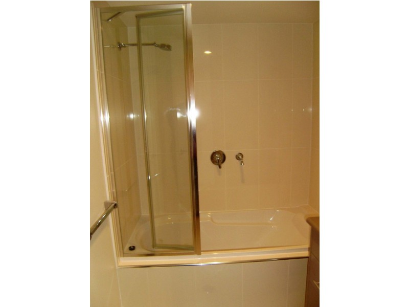 C8/1 Acacia Court, Robina QLD 4226