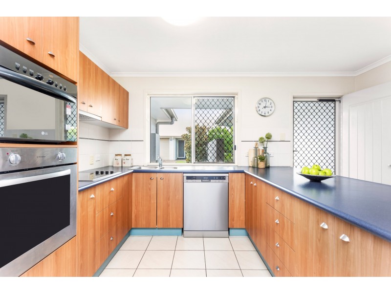 61/21 Tripcony Place, Wakerley QLD 4154