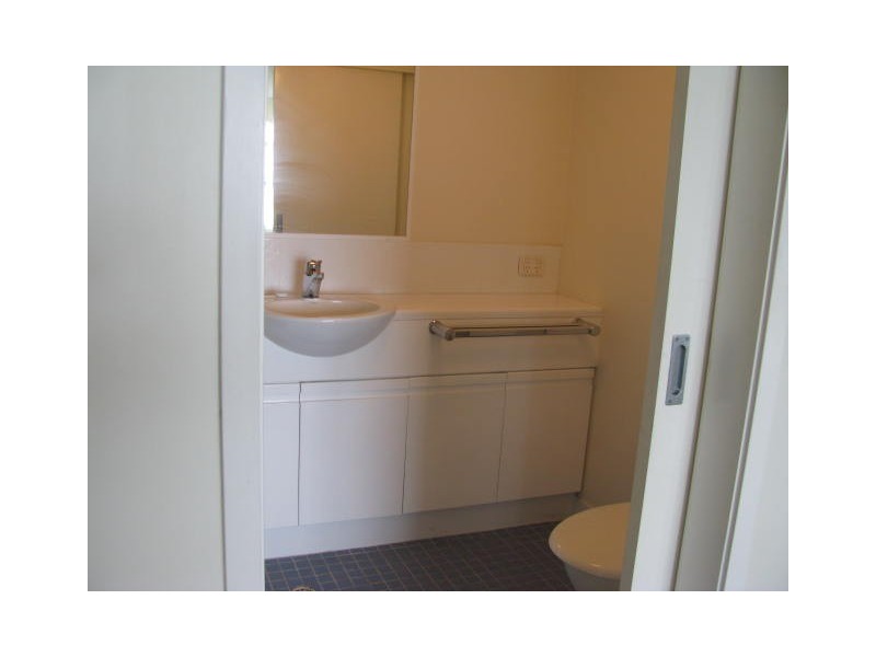 19/77 Marine Parade, Redcliffe QLD 4020