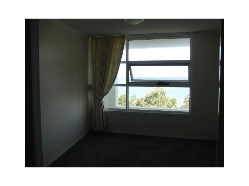 19/77 Marine Parade, Redcliffe QLD 4020