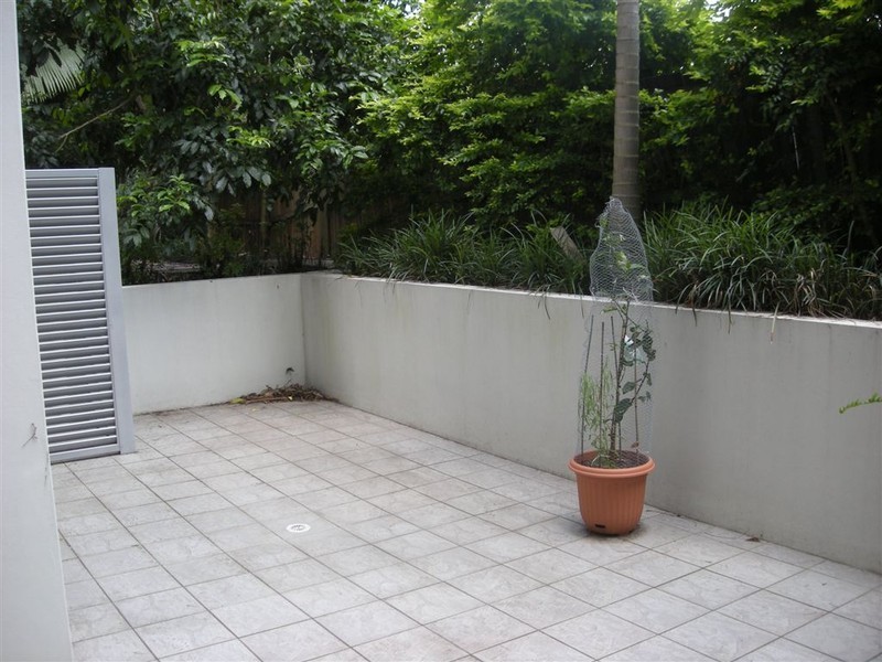3/28 Belgrave Road, Indooroopilly QLD 4068