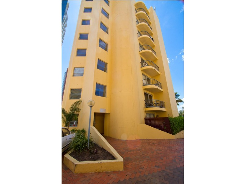 213 / 2 Barney Street, Southport QLD 4215