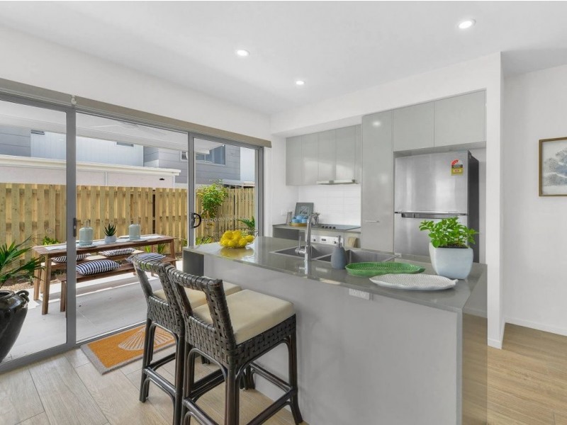 421 Trouts Road, Chermside QLD 4032