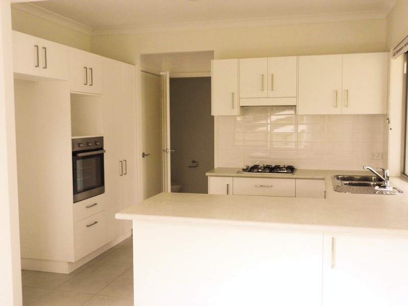 42 Wattlebird Street, Mango Hill QLD 4509