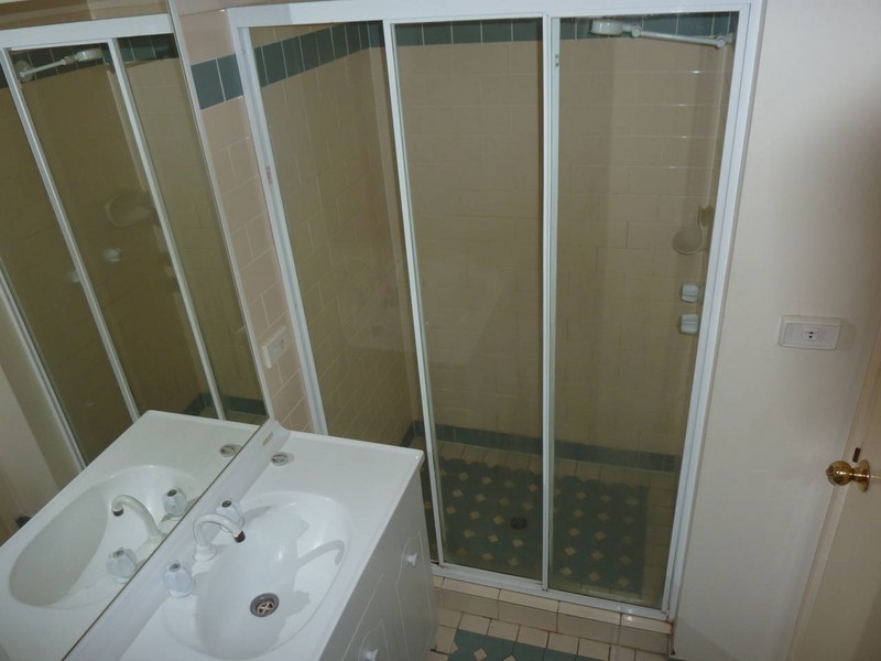 U56/75 Brown Street, Labrador QLD 4215