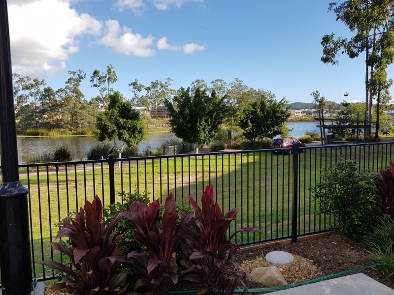 84B The Promenade, Springfield Lakes QLD 4300