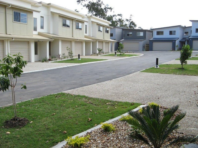 60/582 Manly Road, Wakerley QLD 4154