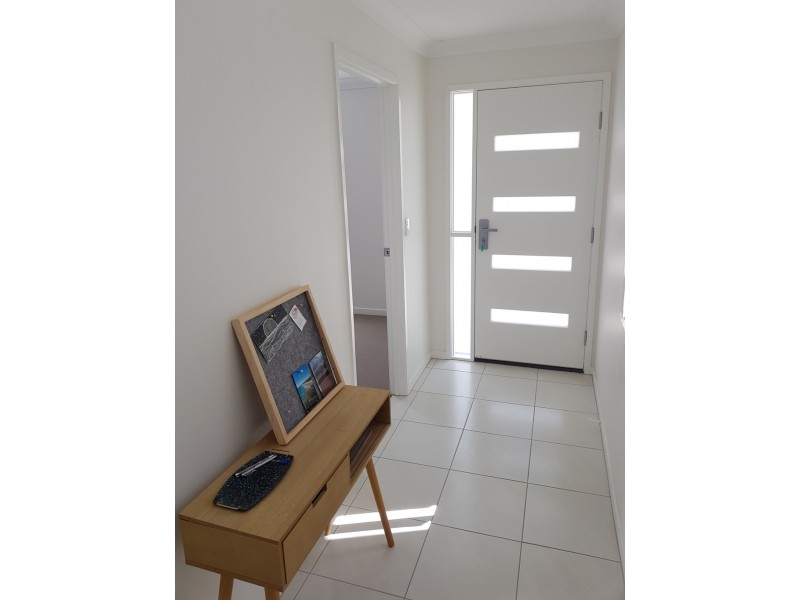 84C The Promenade, Springfield Lakes QLD 4300