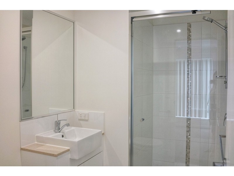 84C The Promenade, Springfield Lakes QLD 4300