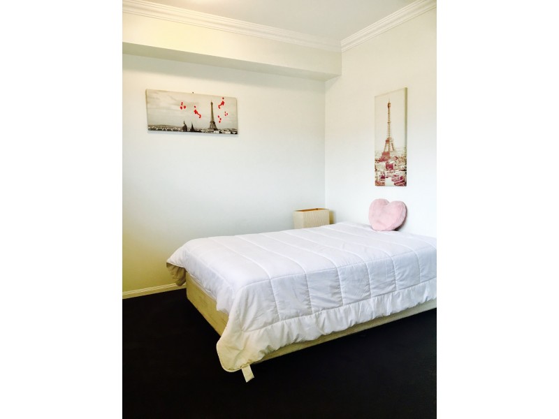 3FS1 2-8, RIGG STREET, Woree QLD 4868