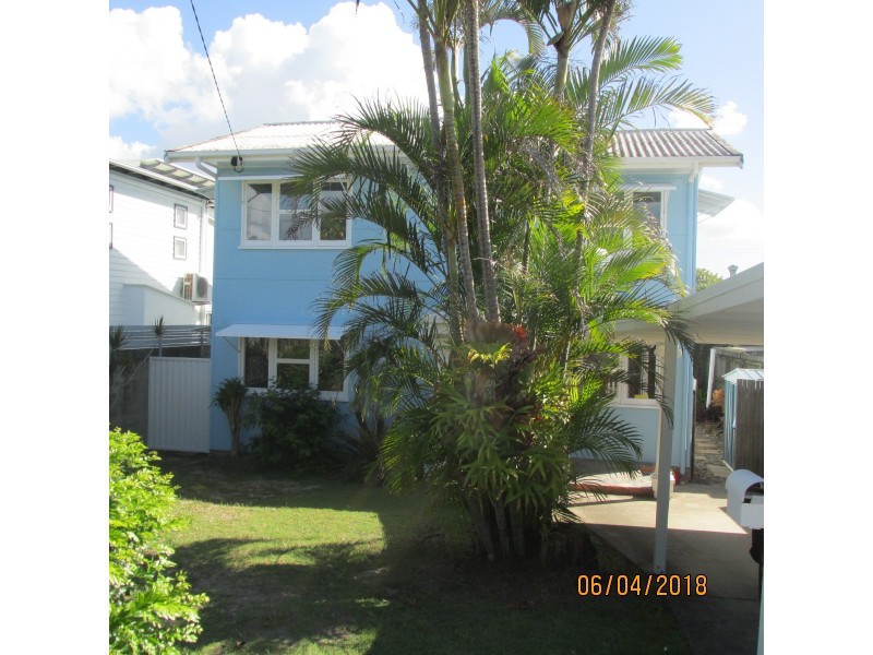 18 PETREL AVENUE, Mermaid Beach QLD 4218