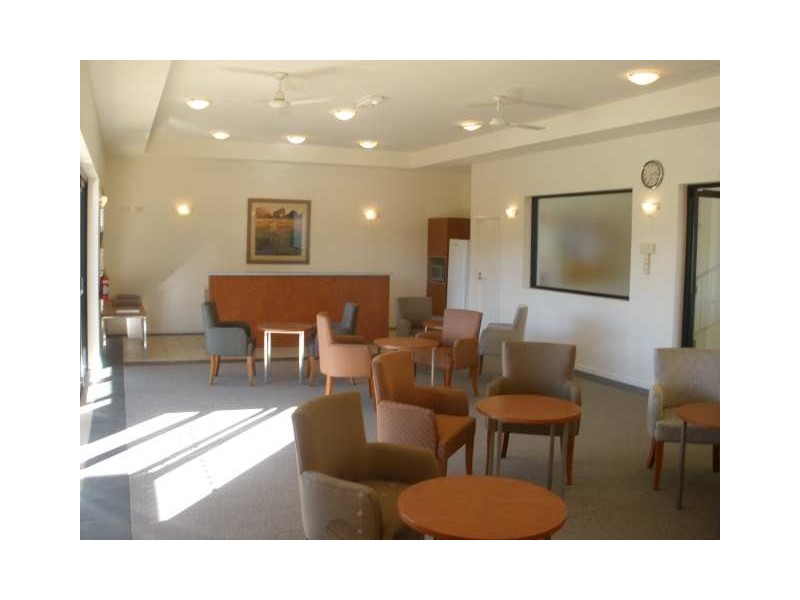 61 Greenway Circuit, Mount Ommaney QLD 4074