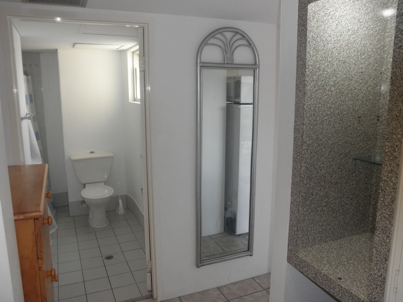 215 / 2 Barney Street, Southport QLD 4215