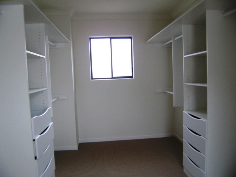 H2/2 Acacia Crt, Robina QLD 4226