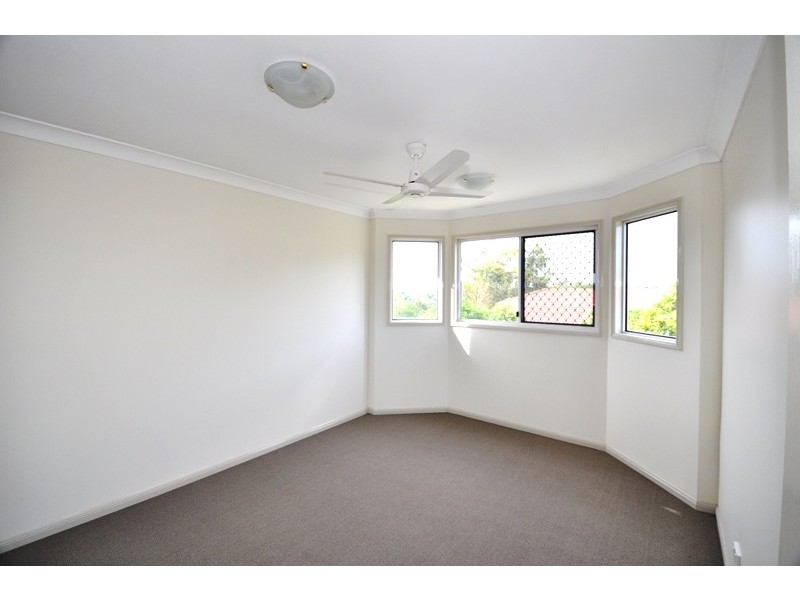 9/580 Seventeen Mile Rocks Road, Sinnamon Park QLD 4073