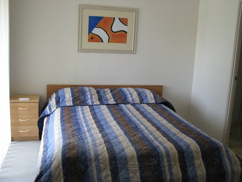 1/18 Geraldton Drive, Varsity Lakes QLD 4227