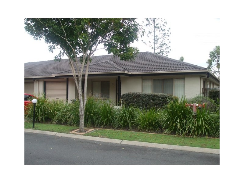 10 / 25 Buckingham Place, Eight Mile Plains QLD 4113