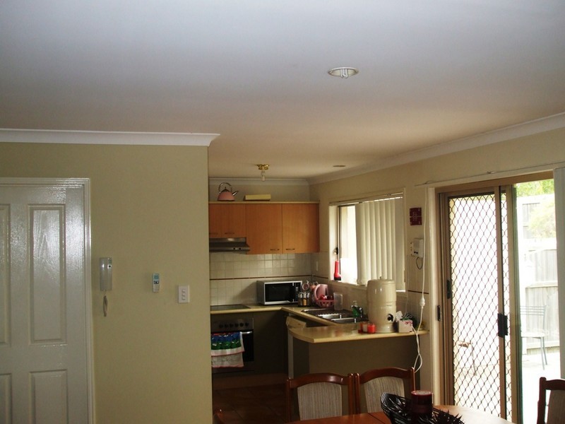 10 / 25 Buckingham Place, Eight Mile Plains QLD 4113