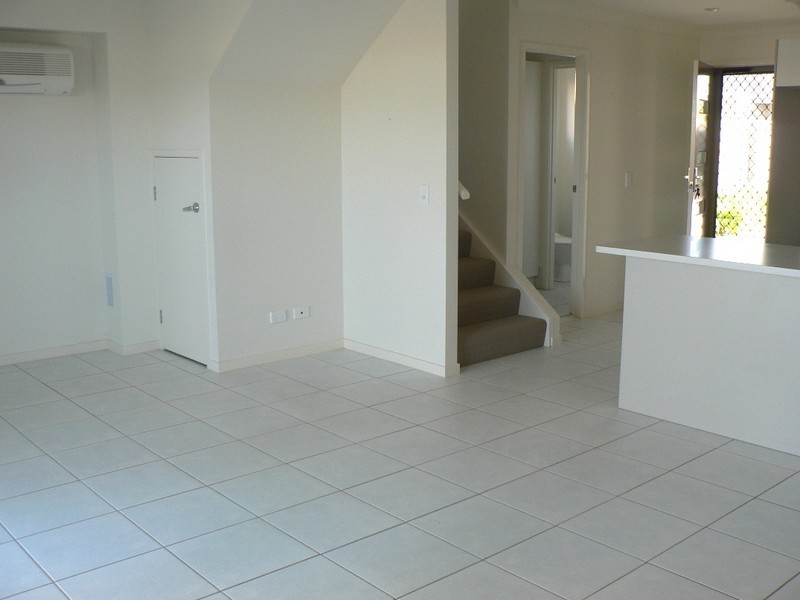 27 / 20 CLAUDIA ST, Burpengary QLD 4505