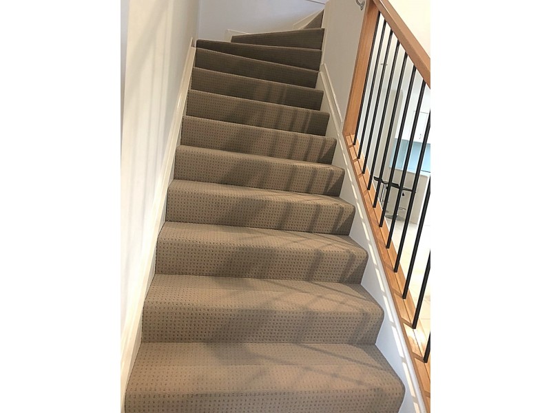 30 Girraween Crescent, Parkinson QLD 4115