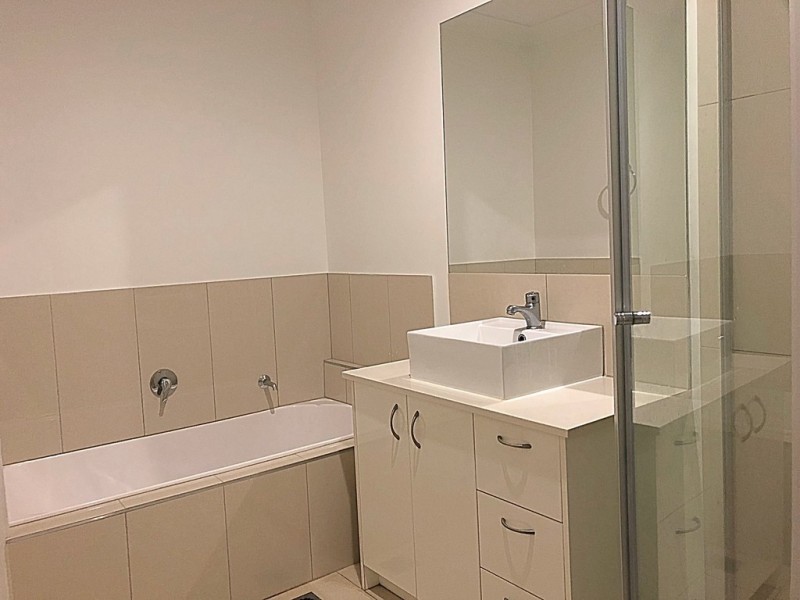 30 Girraween Crescent, Parkinson QLD 4115