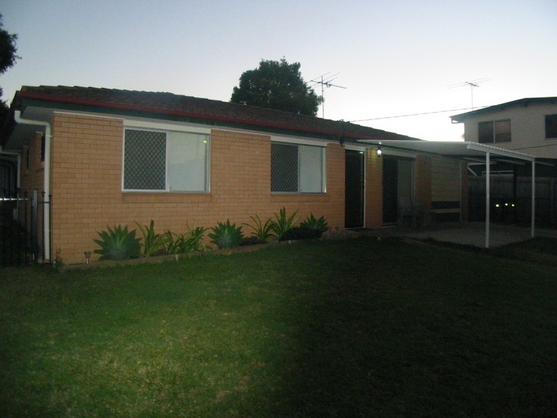 34 Roseash, Logan Central QLD 4114