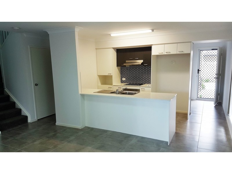 12 / 86 Jutland Street, Oxley QLD 4075