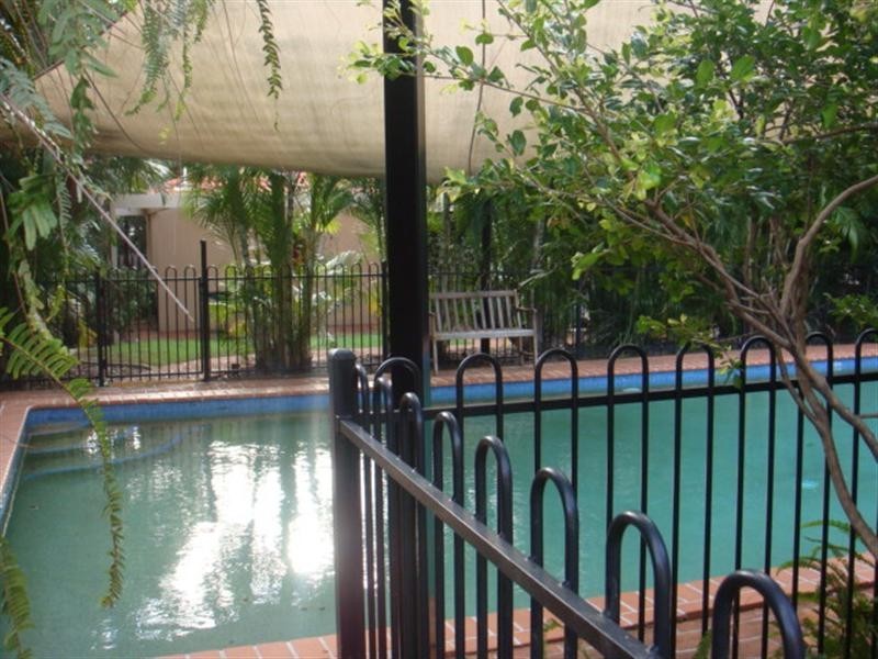 11/8 Peter Court, Sunnybank Hills QLD 4109