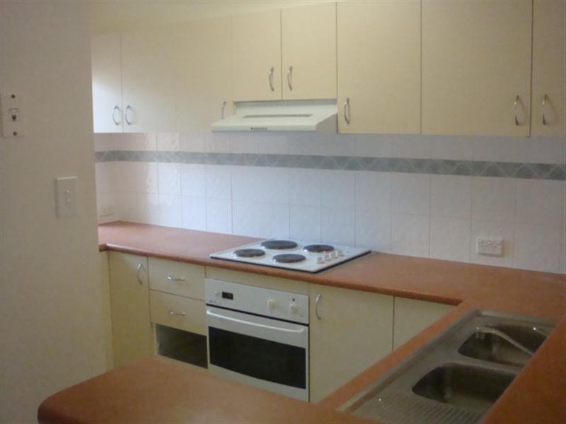 11/8 Peter Court, Sunnybank Hills QLD 4109