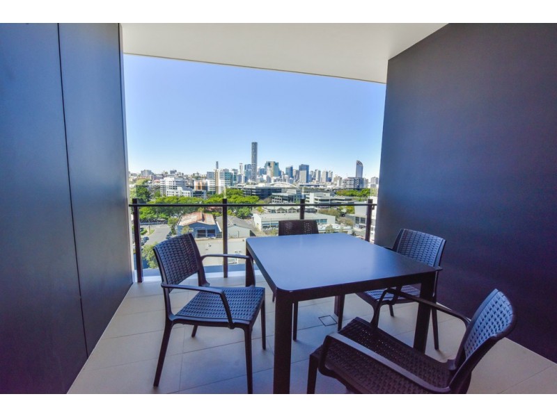 22 Railway Tce, Milton QLD 4064