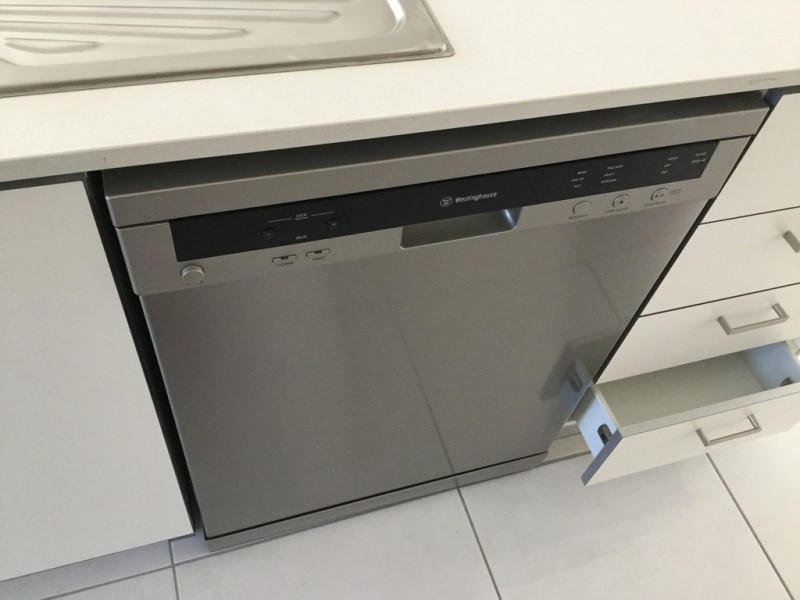 1/75 Gordon Rd, Redland Bay QLD 4165