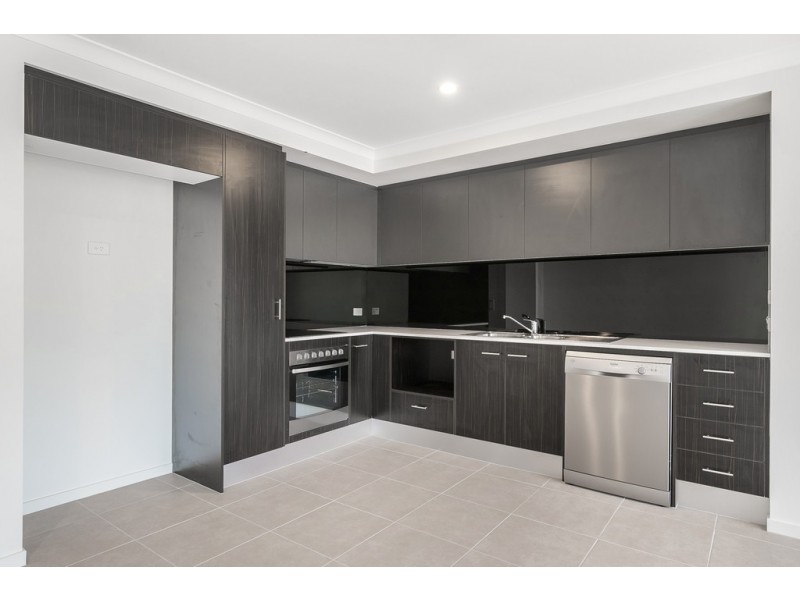 430 Gainsborough Drive, Pimpama QLD 4209