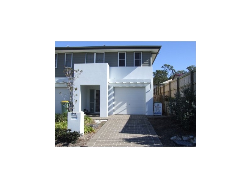 4/6 Spirula Street, Coomera QLD 4209
