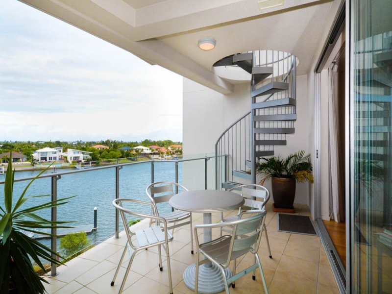 26/7 Grand Parade, Kawana Island QLD 4575