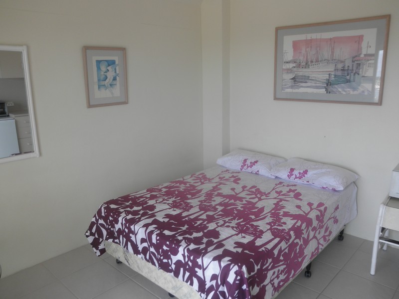 515 / 2 Barney Street, Southport QLD 4215