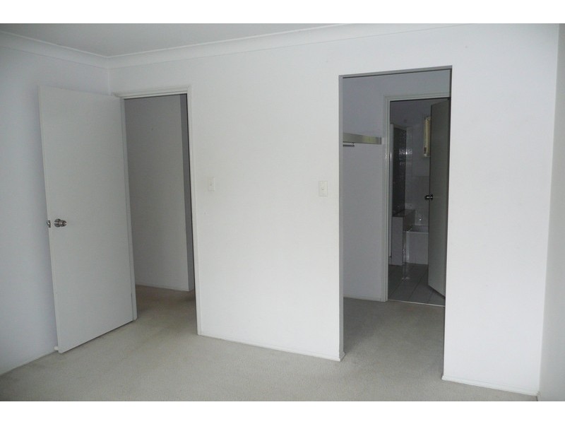 94/ 97-137 Edmund Rice Drive, Southport QLD 4215