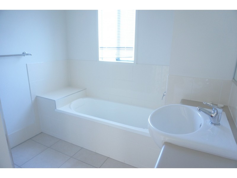 127 Duffield road, Kallangur QLD 4503