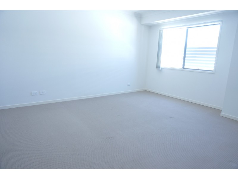 127 Duffield road, Kallangur QLD 4503