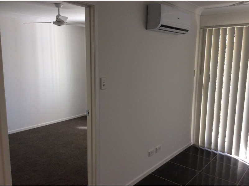 10 Bishop Street, Eagleby QLD 4207