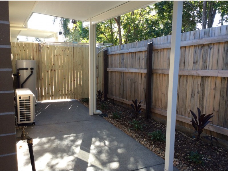 10 Bishop Street, Eagleby QLD 4207