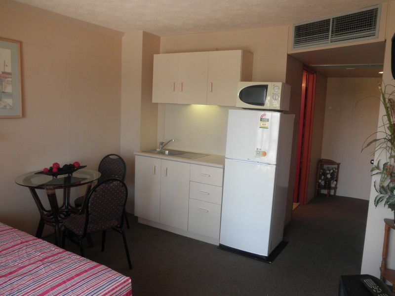 813 / 2 Barney Street, Southport QLD 4215